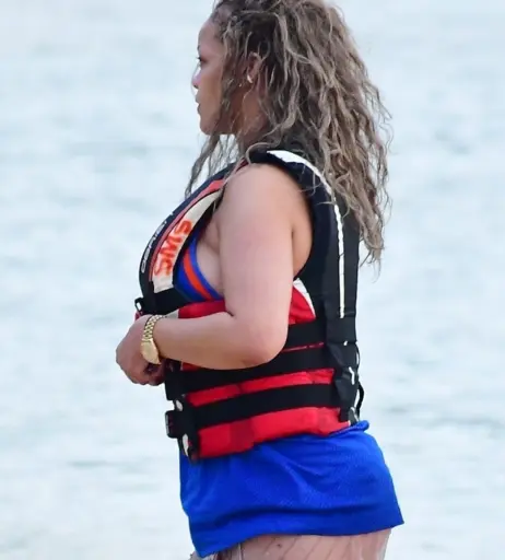 Image 1795379 from Rihanna