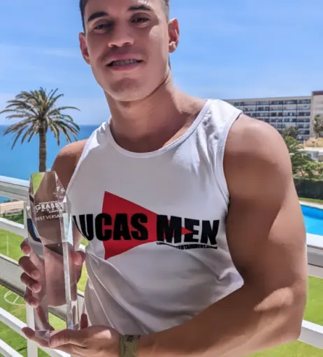 Image 17970632 from oliverhuntxxx