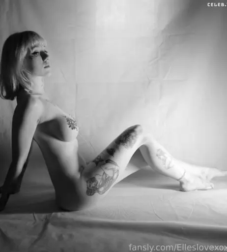 Image 1791554 from Elles