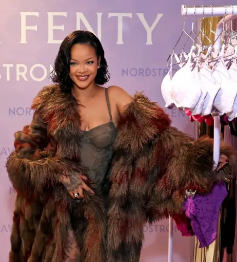 Image 1799479 from Rihanna