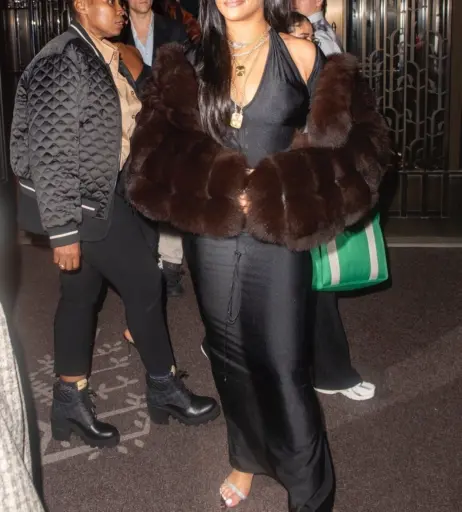 Image 1799179 from Rihanna