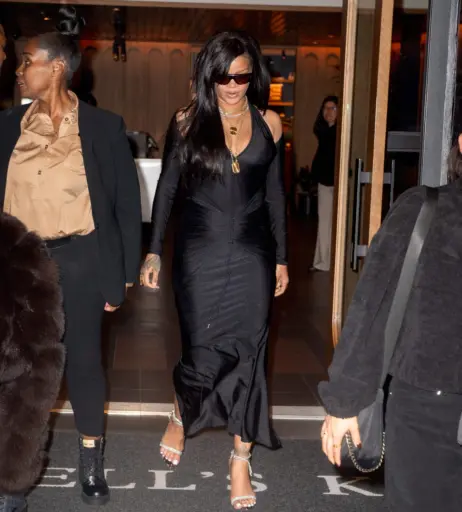 Image 1799369 from Rihanna