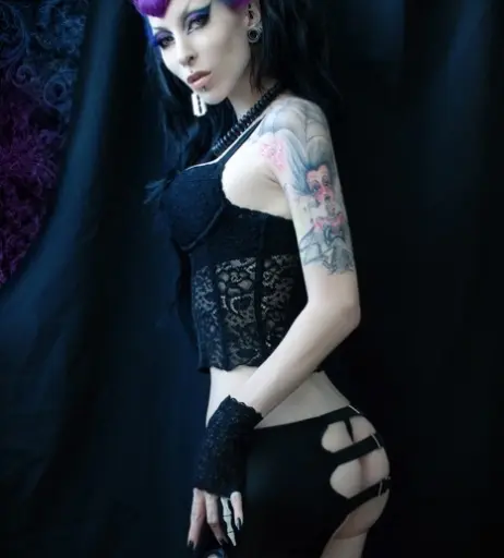 Image 1785776 from Razor Candi