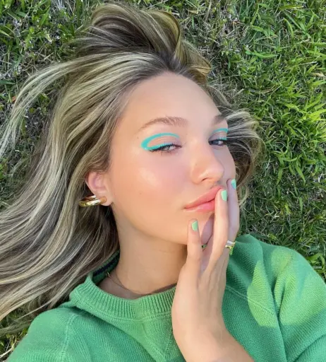 Image 1784173 from Maddie Ziegler