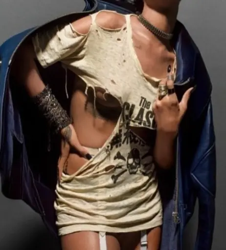 Image 1781834 from Rihanna