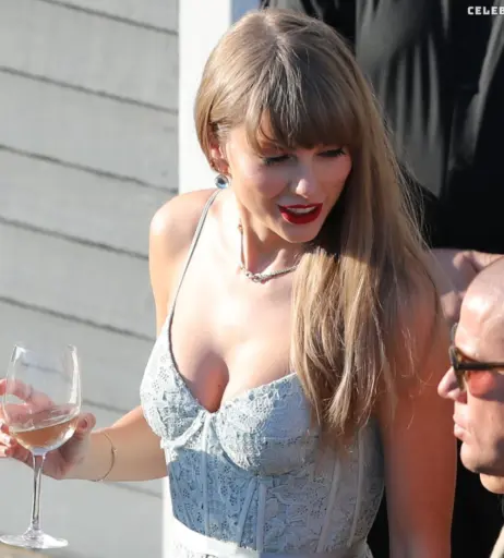 Image 1783352 from Taylor Swift