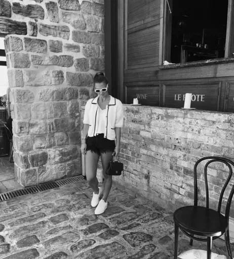 Image 1780487 from Laura Wontorra