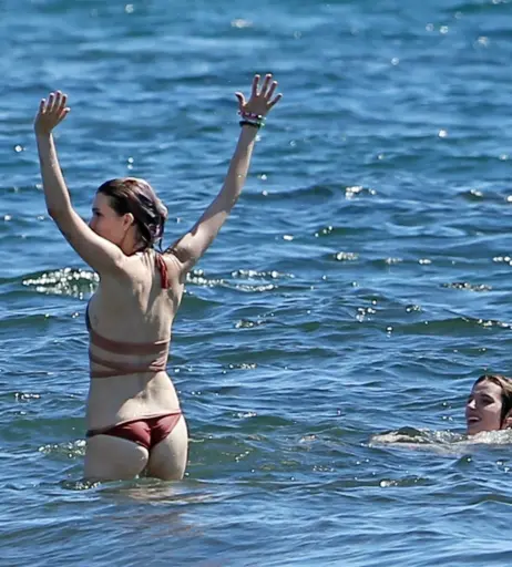 Image 1789105 from Bella Thorne