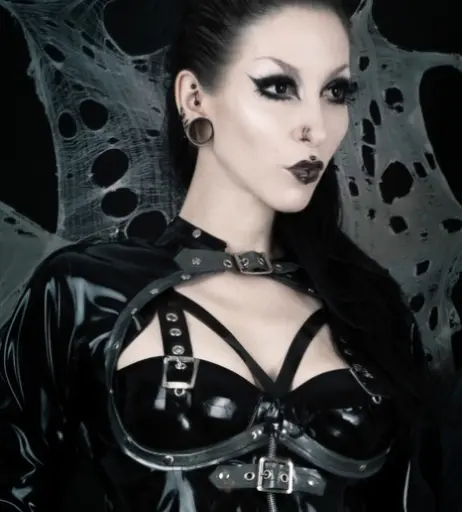 Image 1788358 from Razor Candi