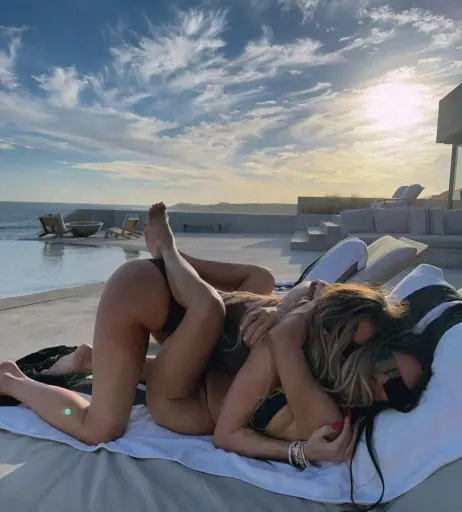 Image 1775586 from Khloé Kardashian