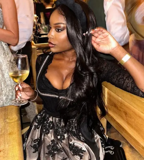 Image 1775726 from Linda Nobat