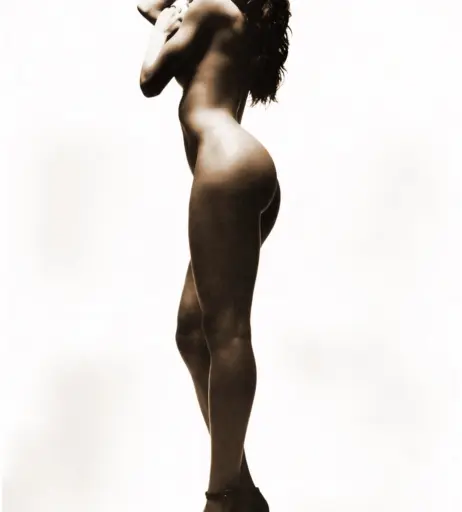 Image 1774324 from Ciara