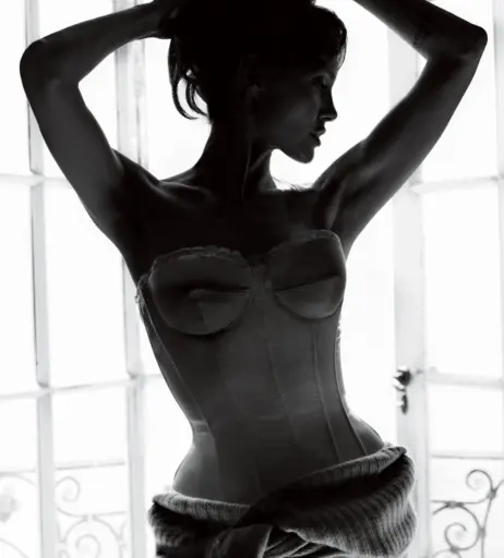 Image 1774212 from Angelina Jolie