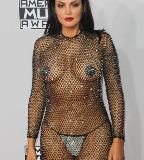 Image 1771631 from Bleona Qereti