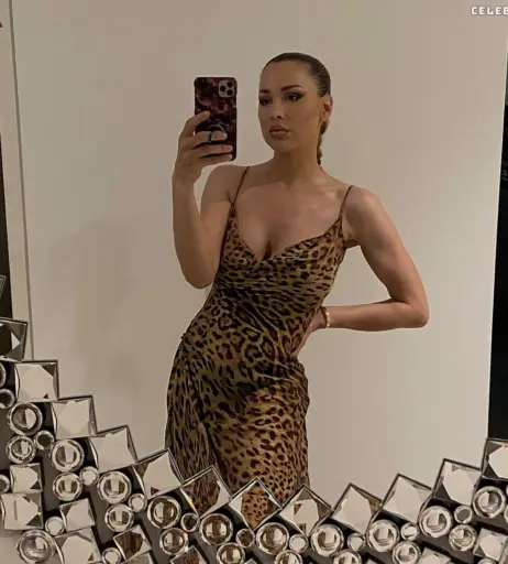 Image 1772230 from Jordan Carver