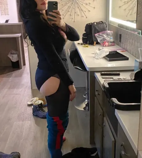 Image 1773573 from Kat Dennings