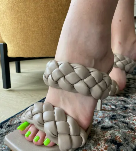 Image 17700358 from explosivetoess