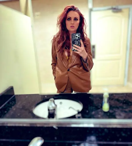 Image 1779973 from Maria Kanellis