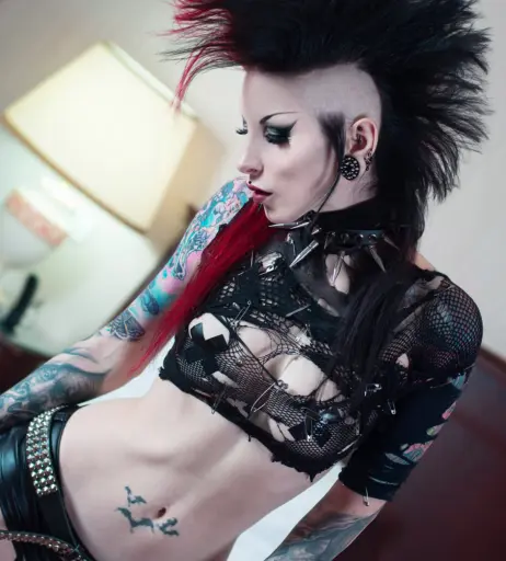 Image 1778713 from Razor Candi