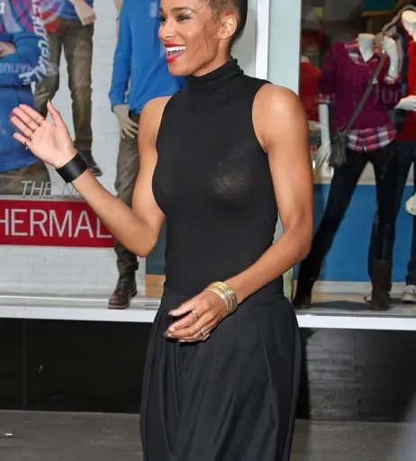 Image 1778078 from Ciara