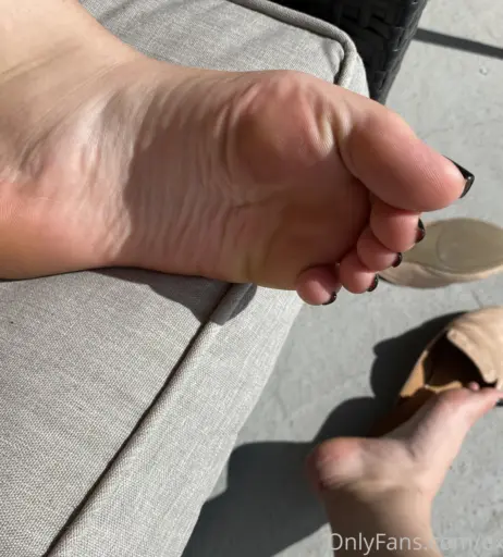 Image 17780776 from explosivetoess