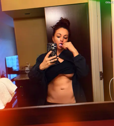 Image 1778928 from Maria Kanellis