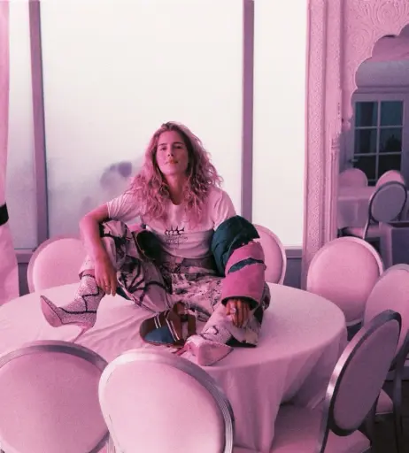 Image 1765015 from Emily Bett Rickards