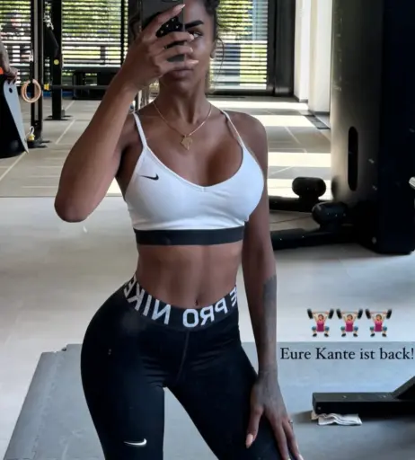 Image 1766889 from Alicia Awa