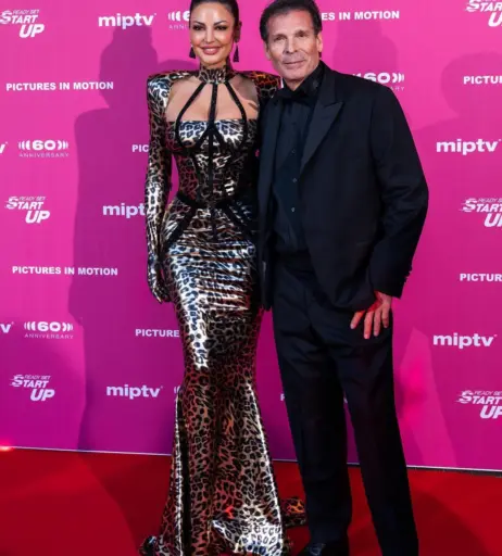 Image 1766035 from Bleona Qereti