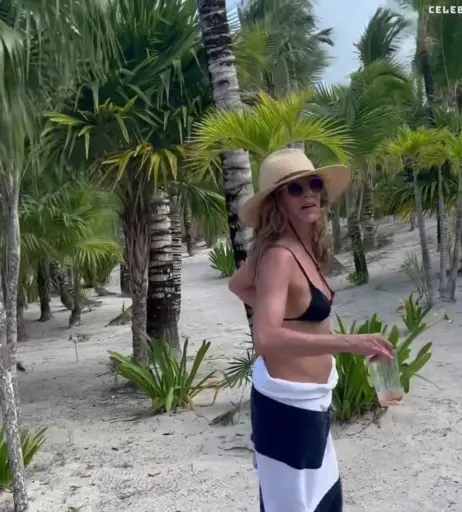 Image 1766391 from Jennifer Aniston