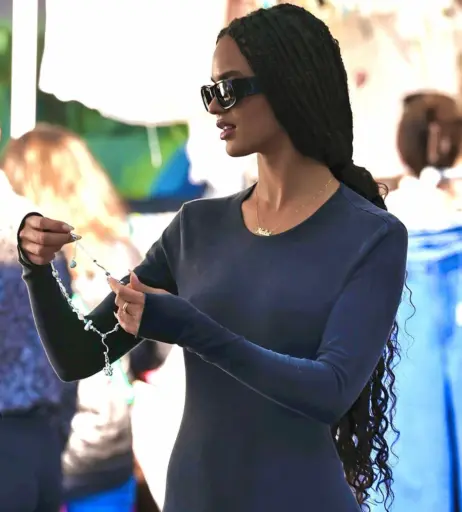 Image 1767559 from Juliana Nalu