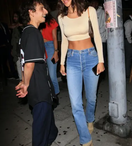 Image 1767642 from Chantel Jeffries