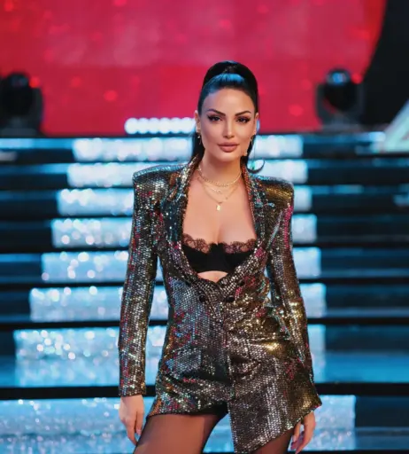 Image 1767080 from Bleona Qereti