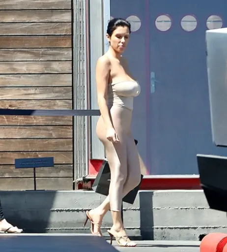 Image 1761431 from Bianca Censori