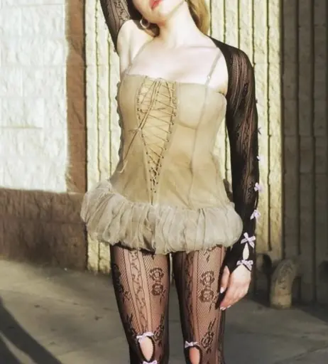 Image 1761278 from Peyton List