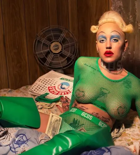 Image 1762773 from Brooke Candy