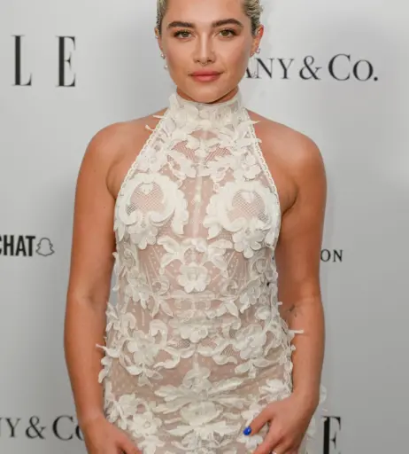 Image 1762335 from Florence Pugh