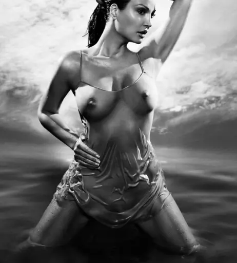 Image 1763582 from Bleona Qereti