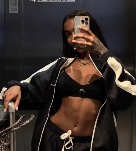 Image 1763563 from Alicia Awa