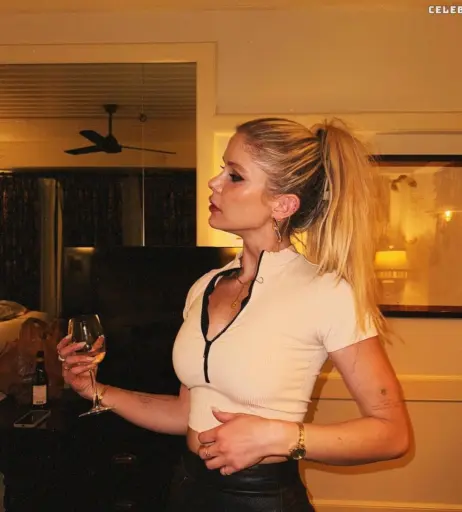 Image 1763074 from Erin Moriarty