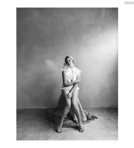 Image 1763335 from Sasha Pieterse