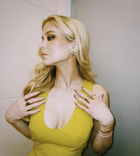 Image 1760899 from Erin Moriarty