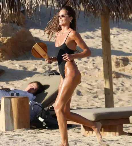 Image 1760435 from Izabel Goulart