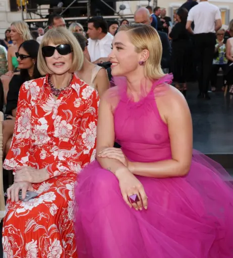 Image 1760780 from Florence Pugh