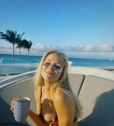 Image 1760023 from Erin Moriarty