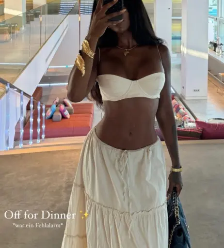 Image 1768044 from Alicia Awa