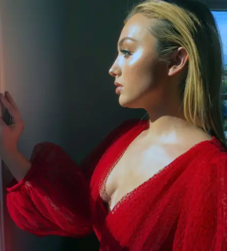 Image 1756095 from Peyton List