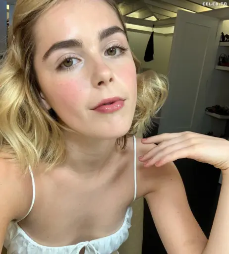 Image 1756067 from Kiernan Shipka