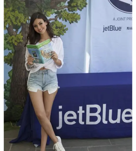 Image 1754539 from Victoria Justice