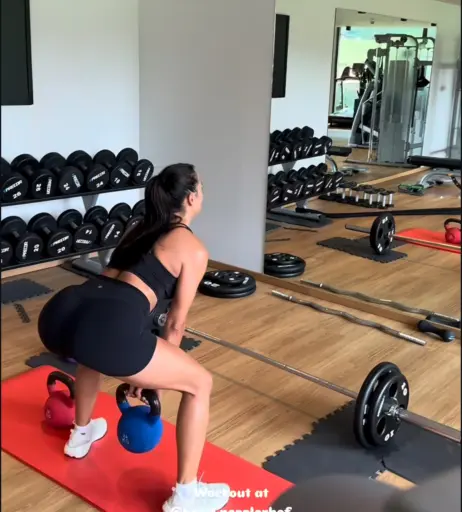 Image 1754632 from Amira Aly / Pocher